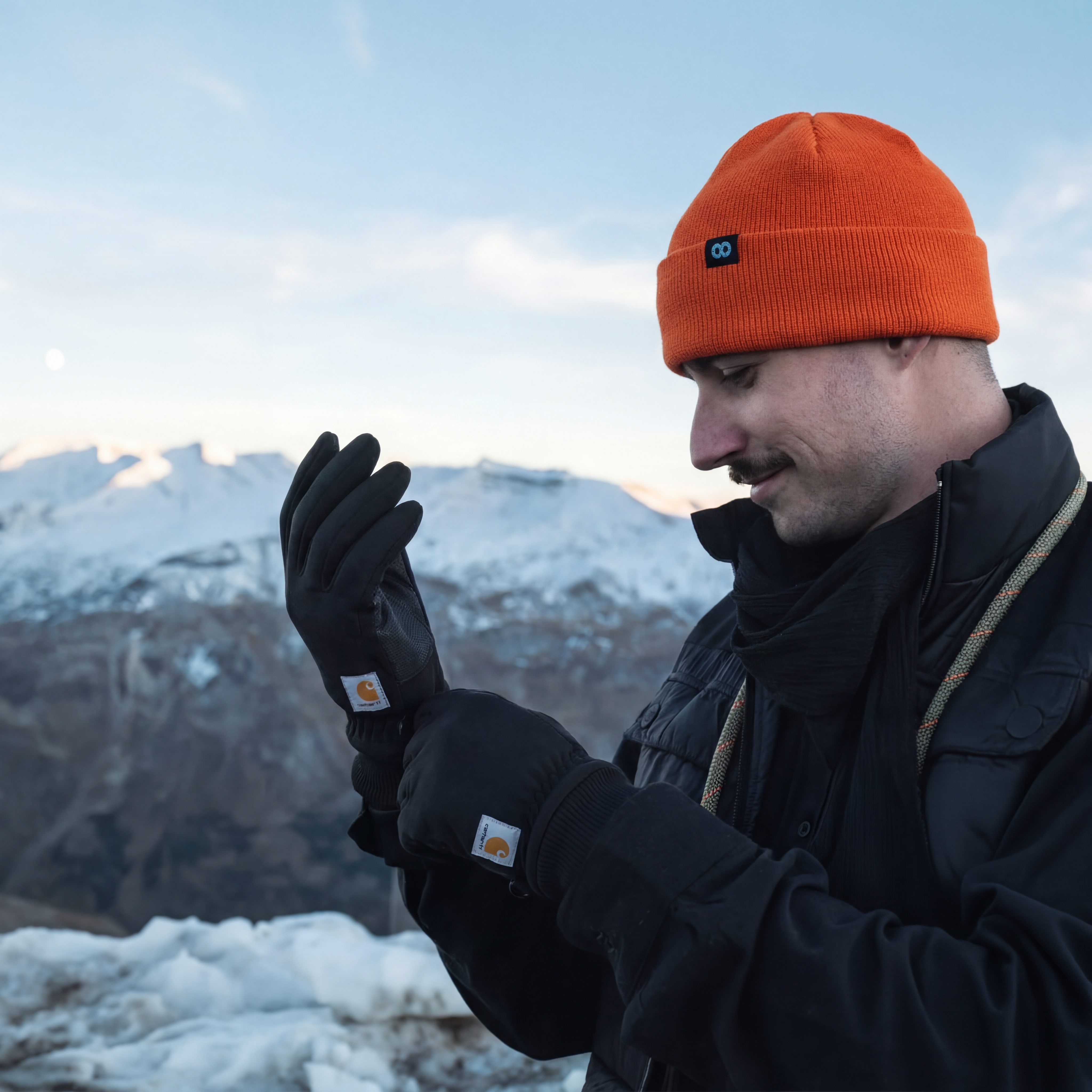 Wind Fighter Thermal-Lined Fleece Touch-Sensitive Knit Cuff Glove