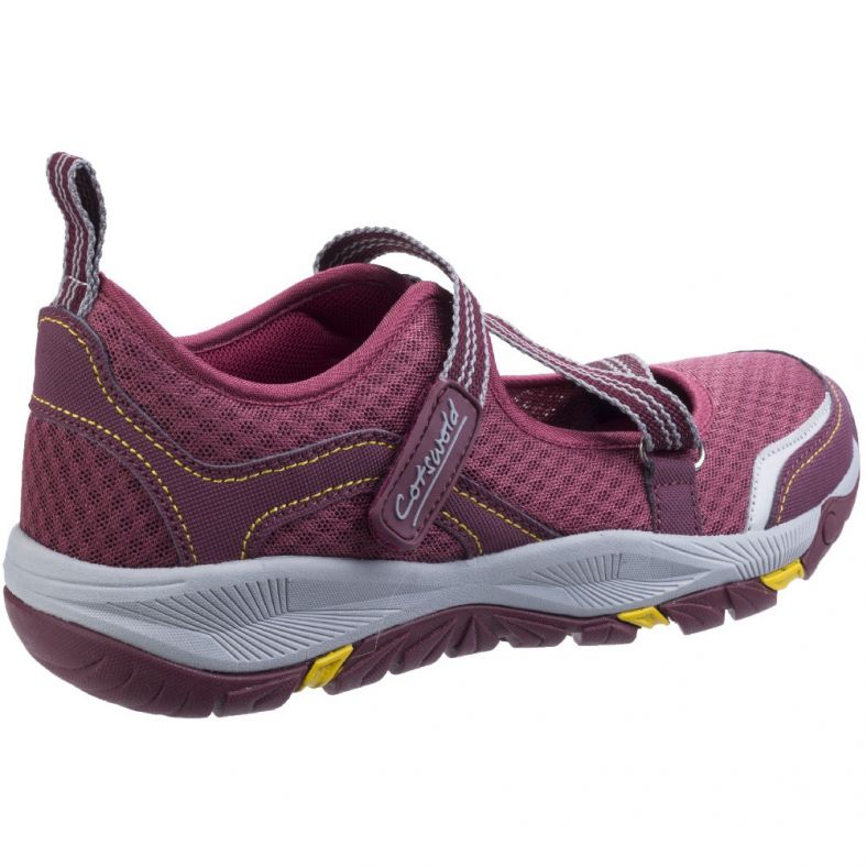 cotswold womens walking shoes