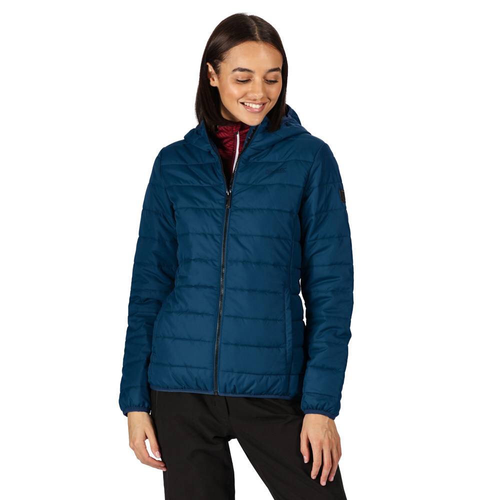 Female отзывы. Regatta Helfa Jacket. Куртка мужская Regatta Helfa. Regatta куртка женская. Куртка Regatta pandia rwn196.